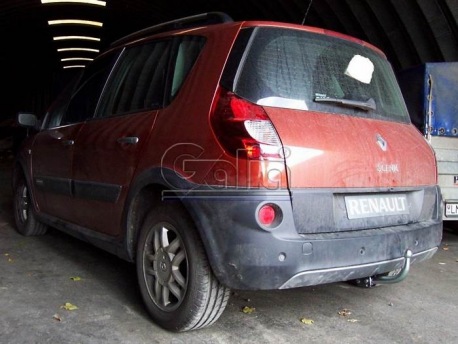Фото Фаркоп Renault Scenic 2003-2009