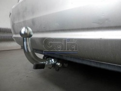 Фаркоп Toyota Avensis седан 2003-2009 швидкознімний