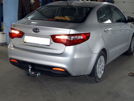 Фото Фаркоп Kia Rio 2011-2017 седан, хетчбек